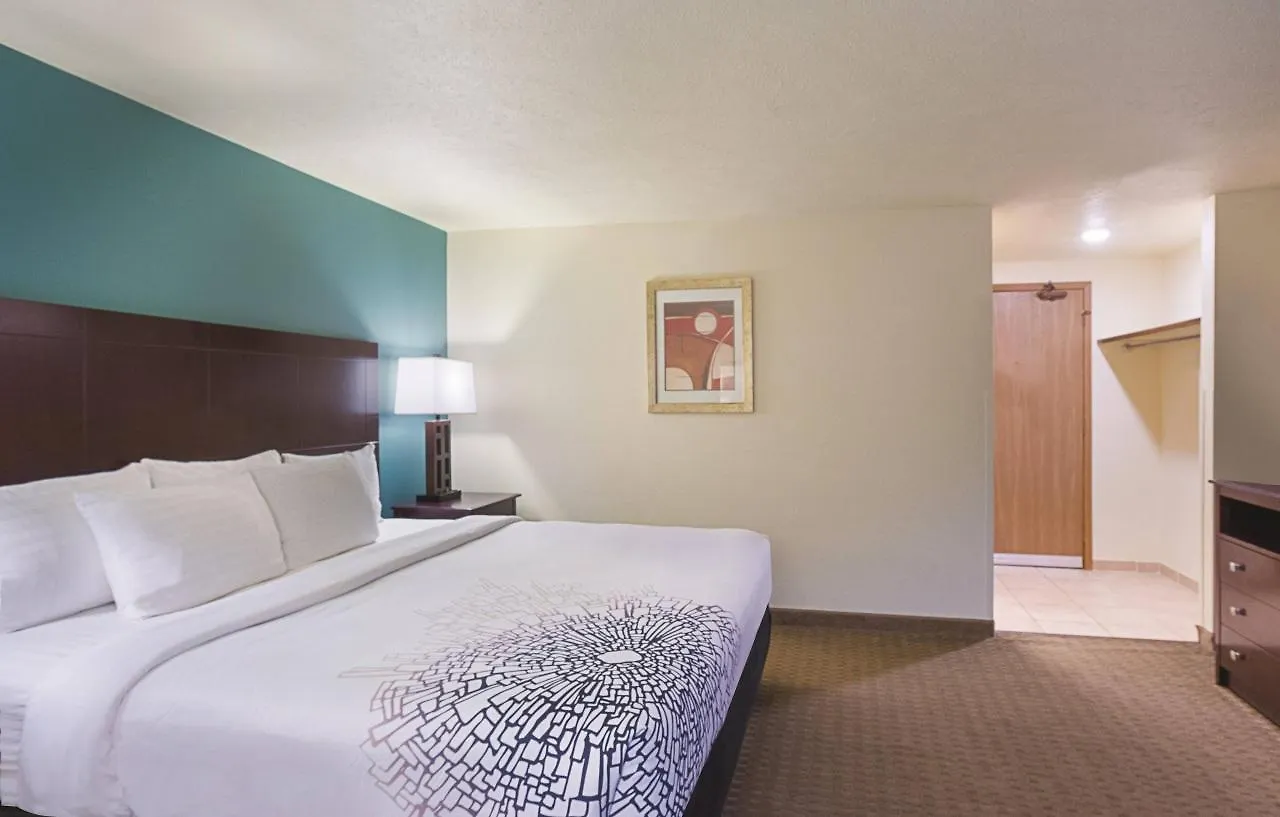 ***  Hotel La Quinta By Wyndham Portland Nw USA
