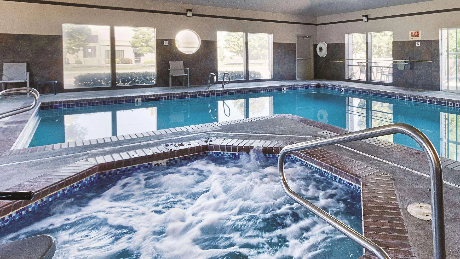 Hotel La Quinta By Wyndham Portland Nw