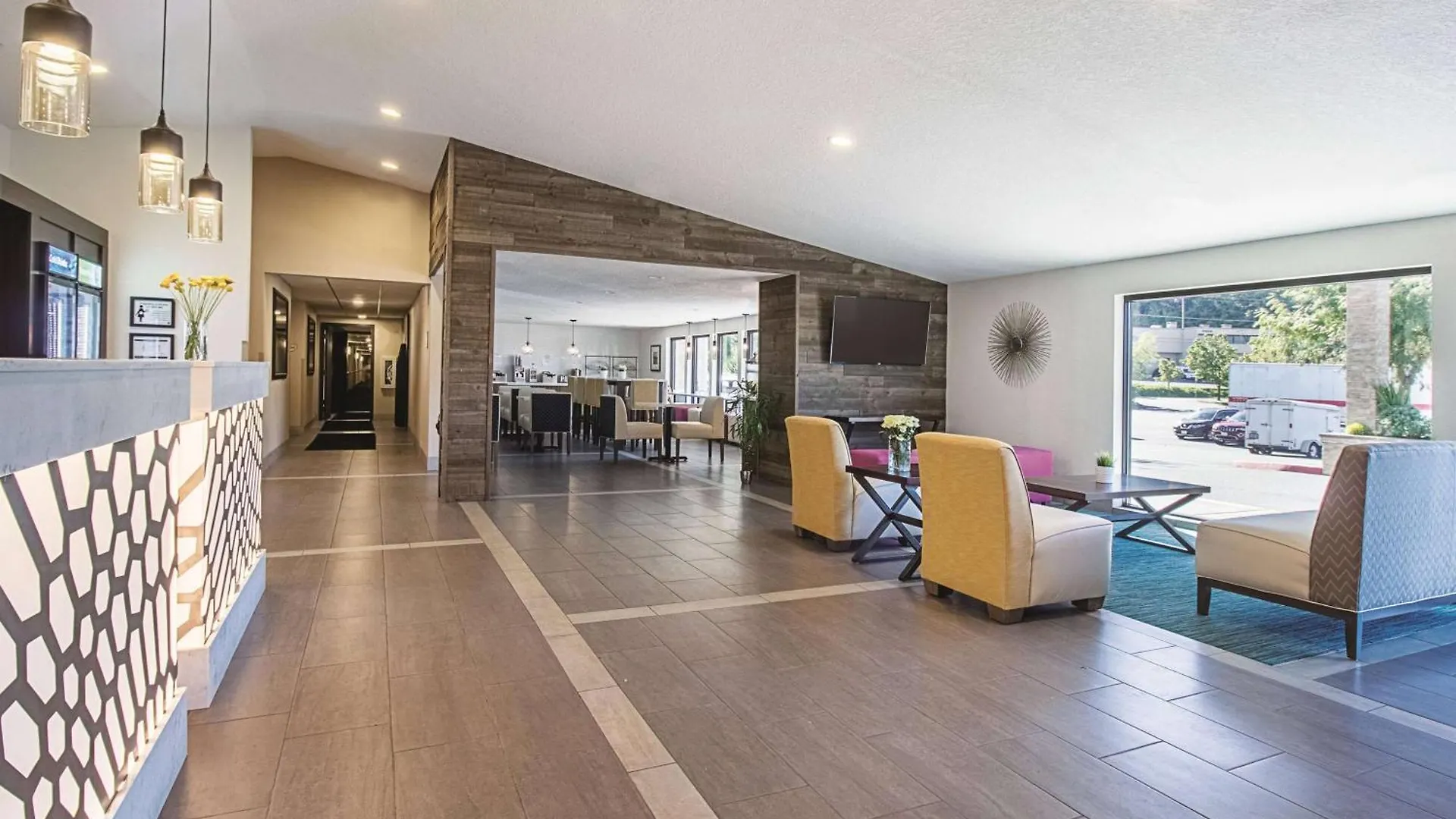 Hotel La Quinta By Wyndham Portland Nw