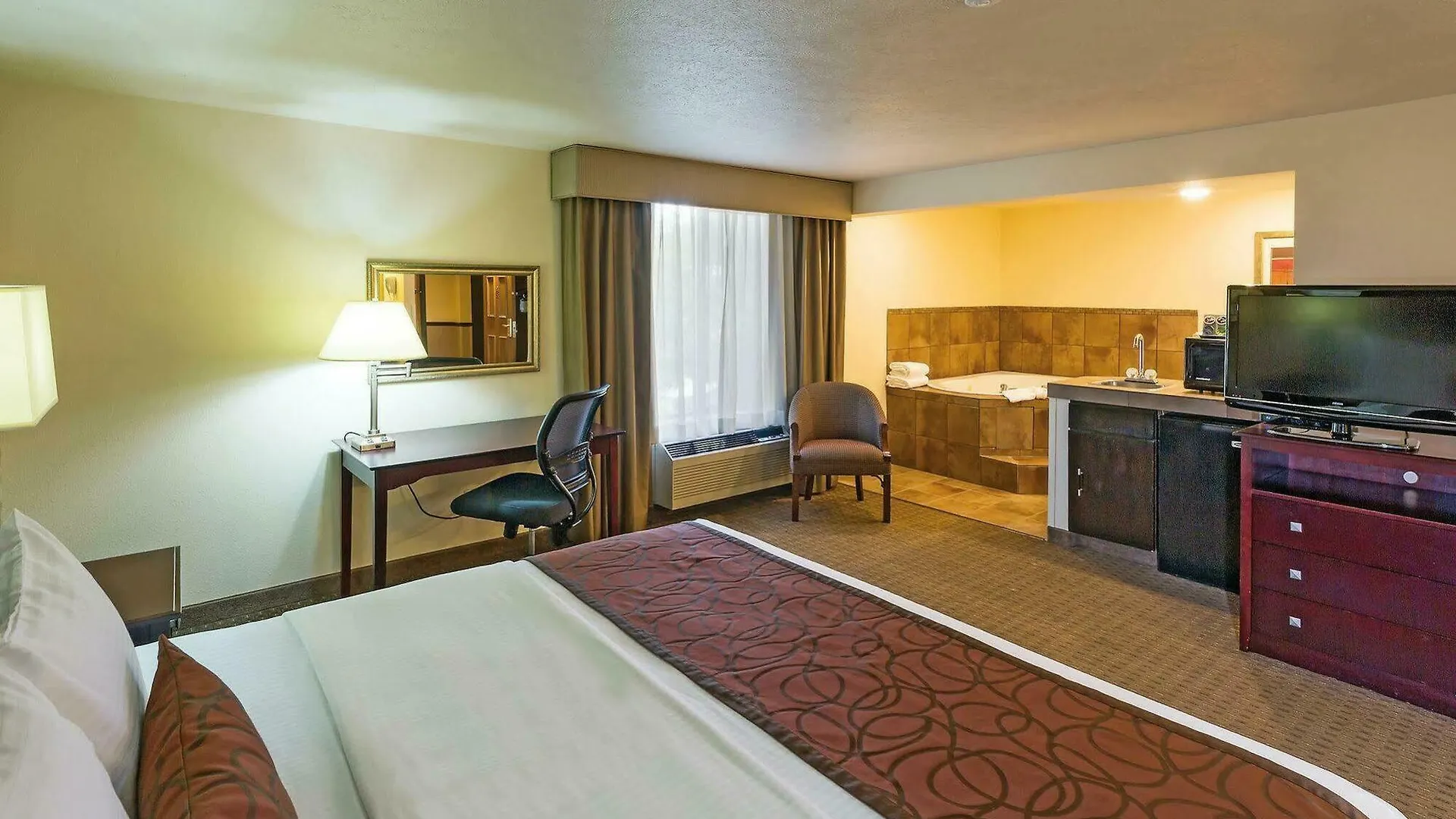 Hotel La Quinta By Wyndham Portland Nw